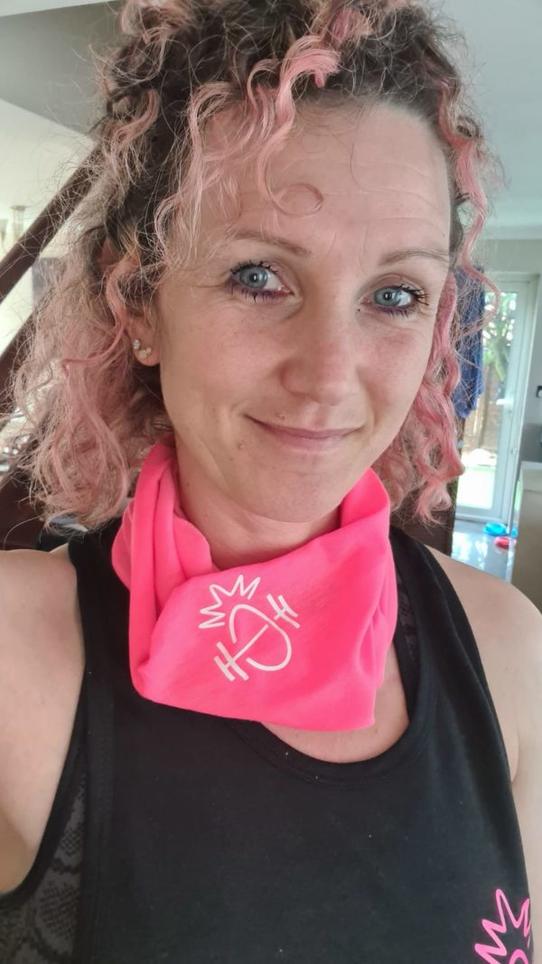 Pink snood - Image 2