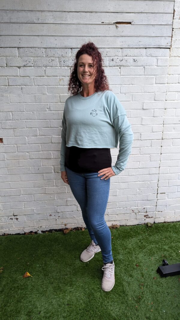 Cropped Sweatshirt - Image 4